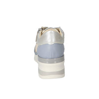 Sneakers, Lichtblauw
