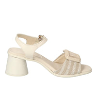 Sandalen, Lichtbeige