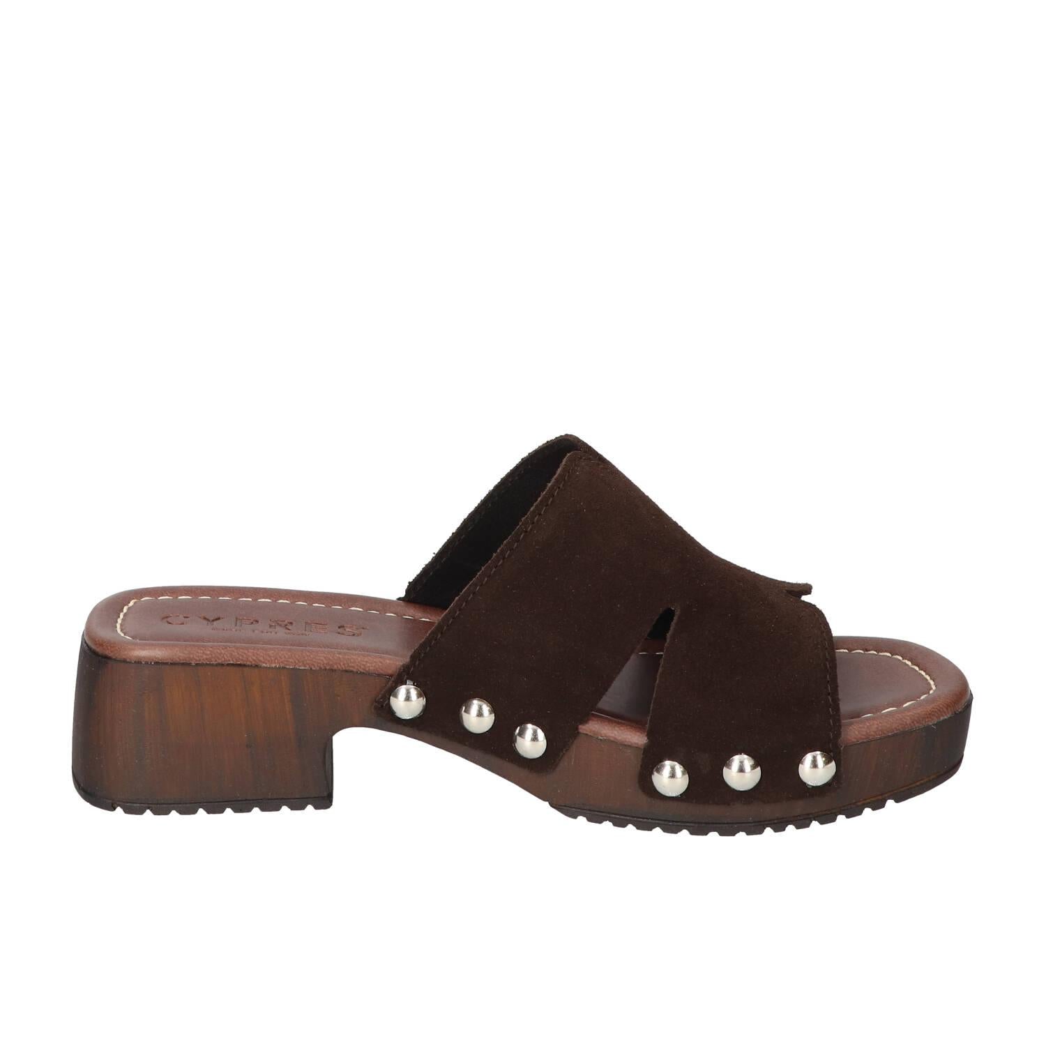 Muilen, Donkerbruin