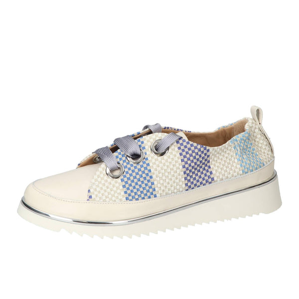 Veterschoenen, Lichtblauw