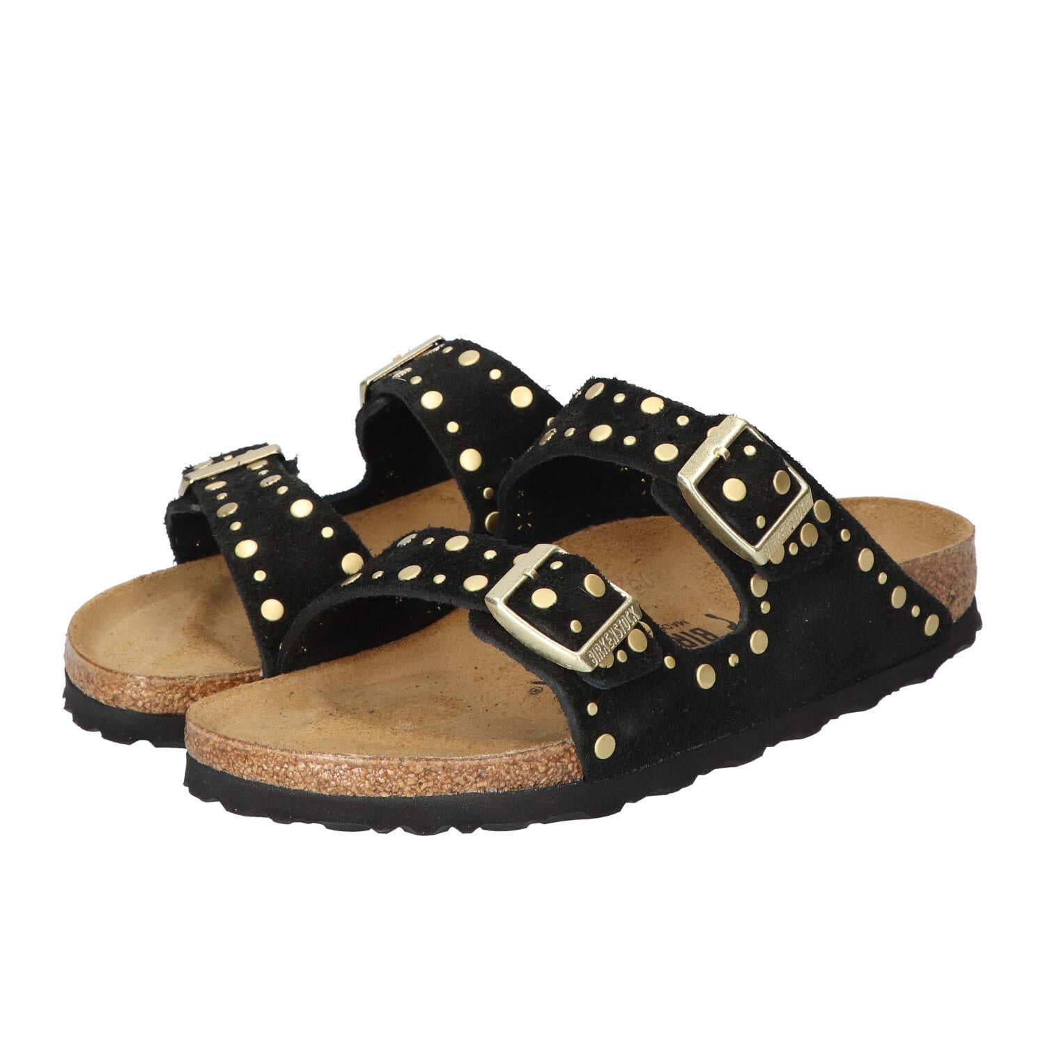 Slippers, Zwart
