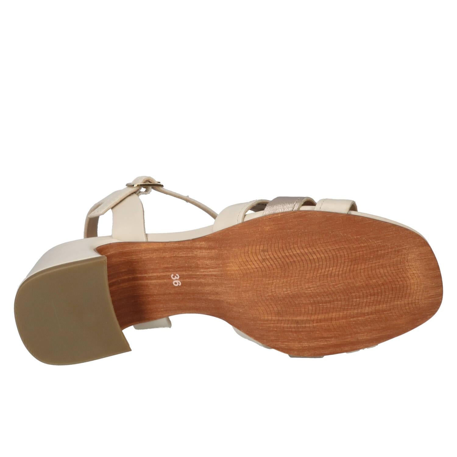 Sandalen, Lichtbeige