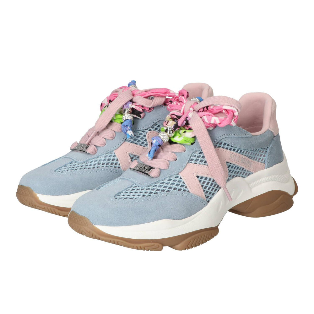 Sneakers, Lichtblauw