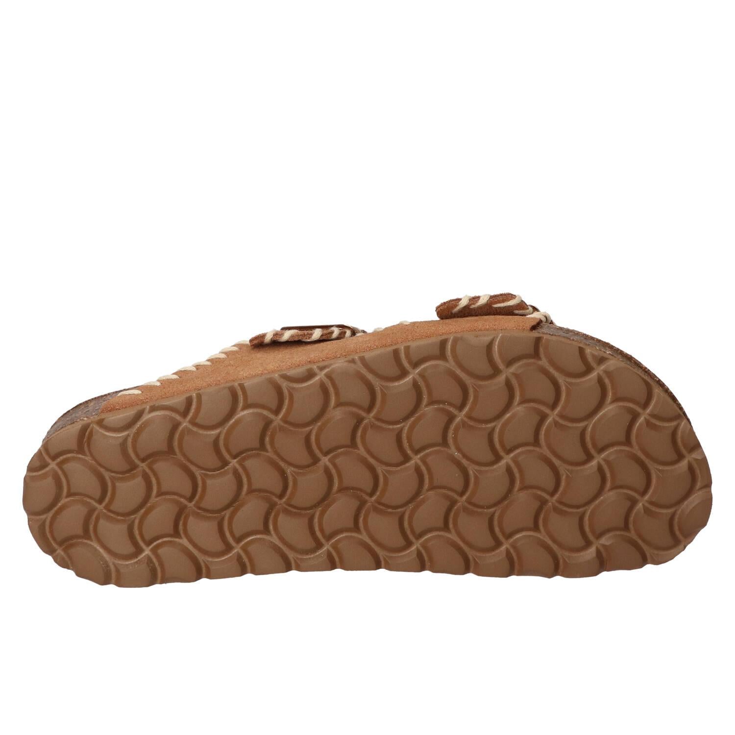 Slippers, Cognac