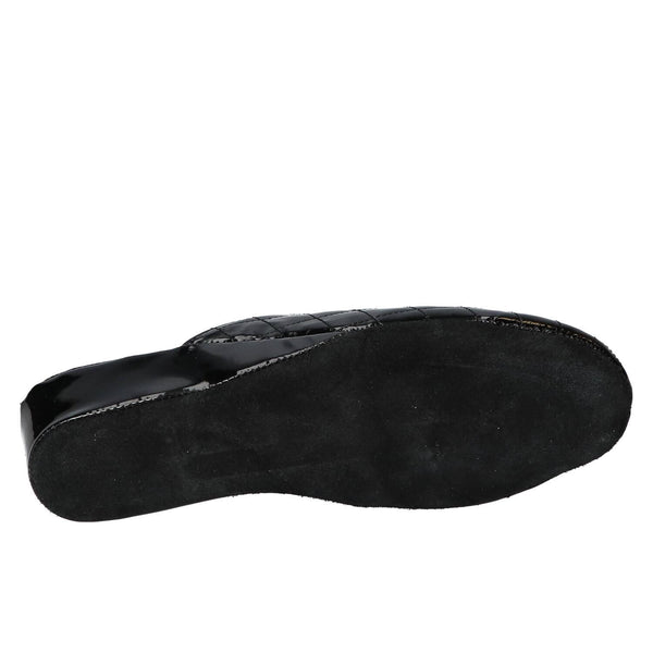Pantoffels, Zwart