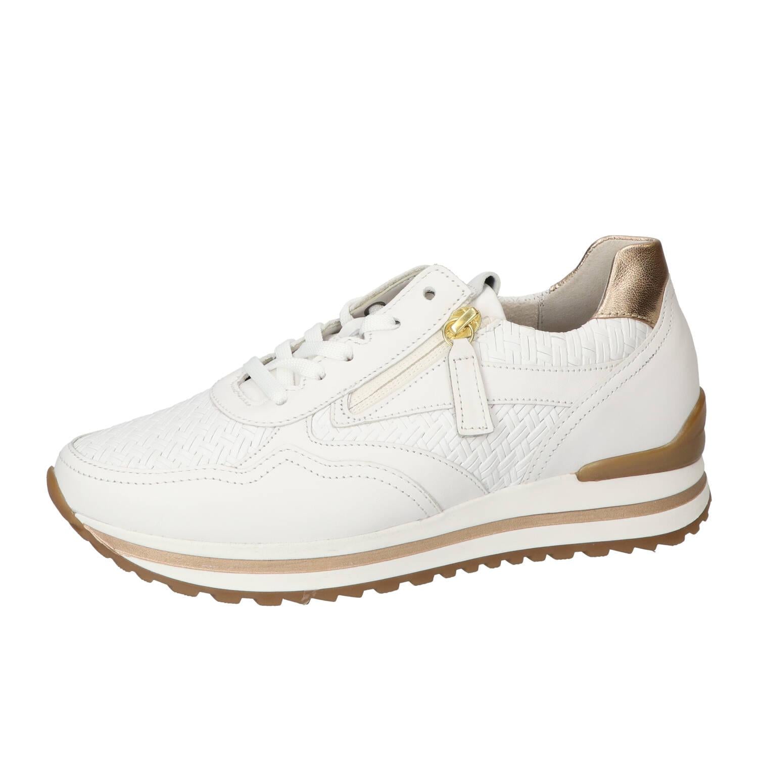 Sneakers, Wit