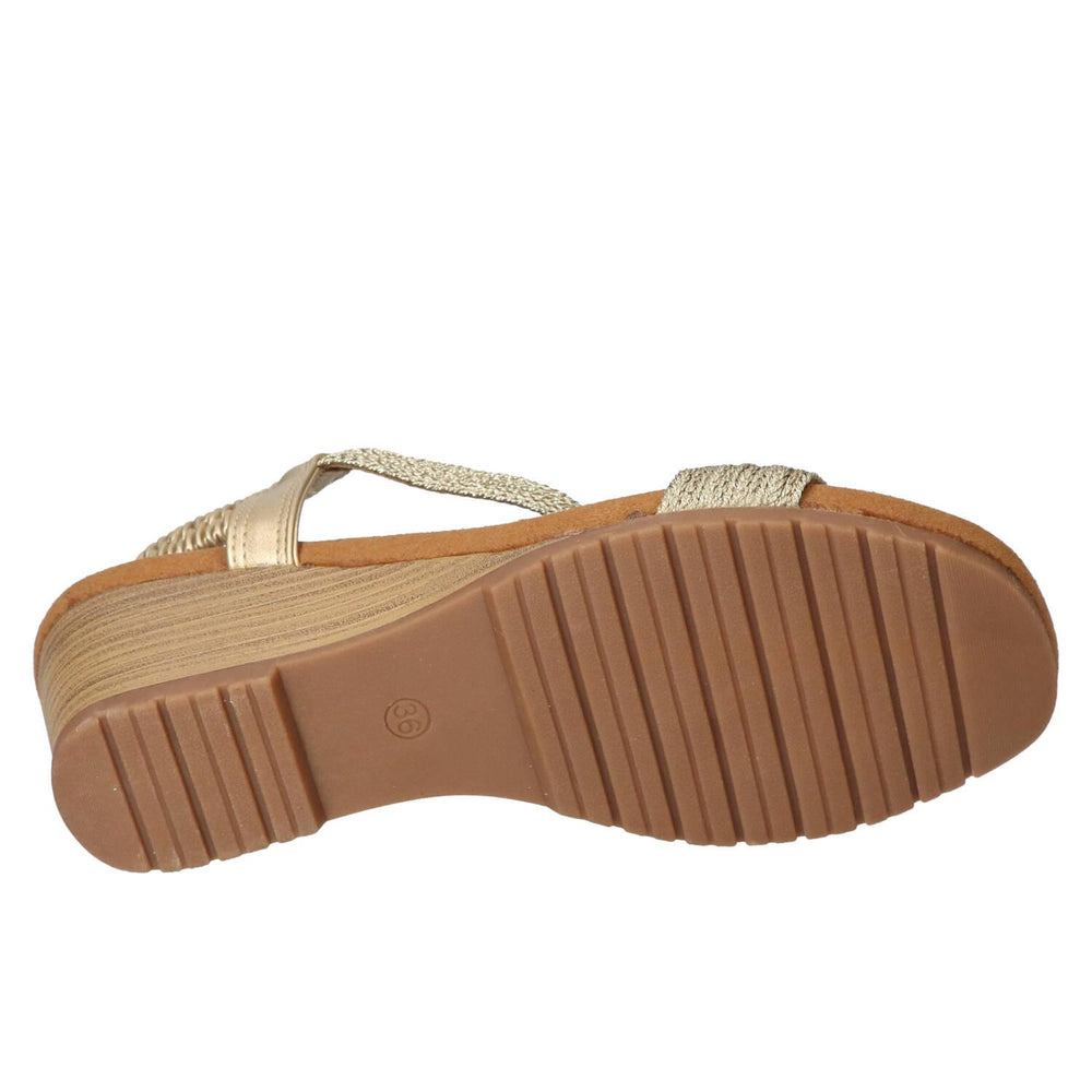 Sandalen, Goud