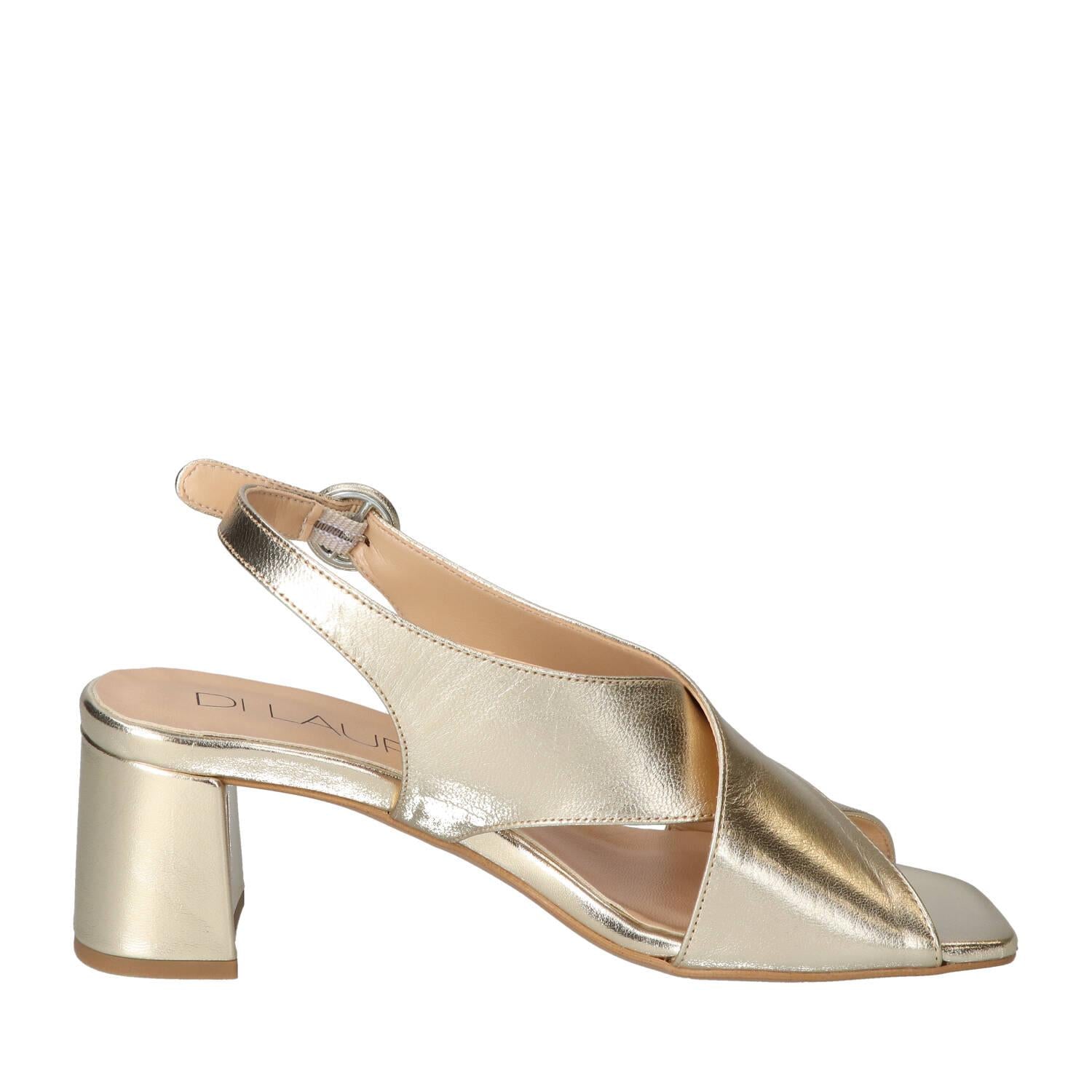 Sandalen, Goud