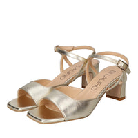Sandalen, Goud