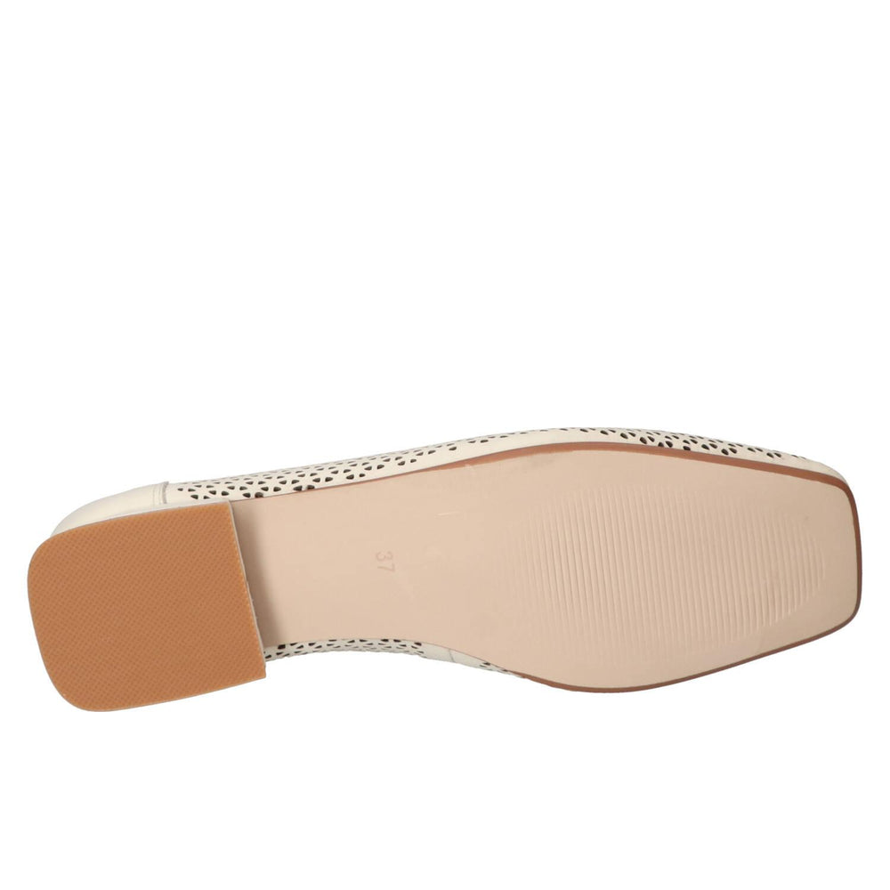 Instapschoenen, Off White