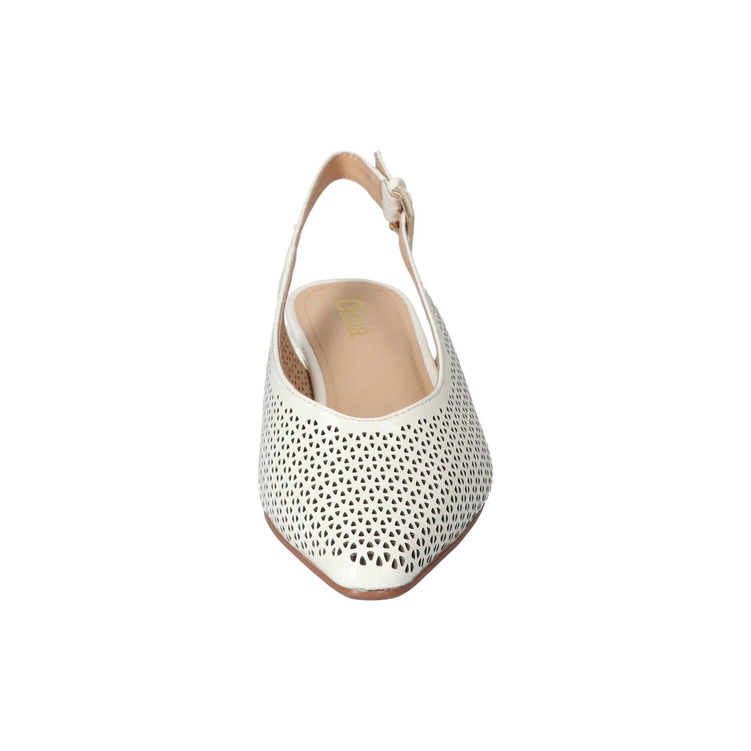 Slingback, Wit