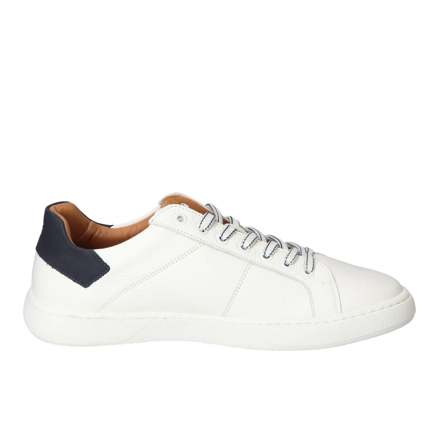 Sneakers, Wit