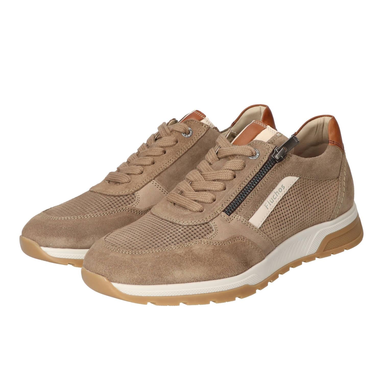 Sneakers, Taupe