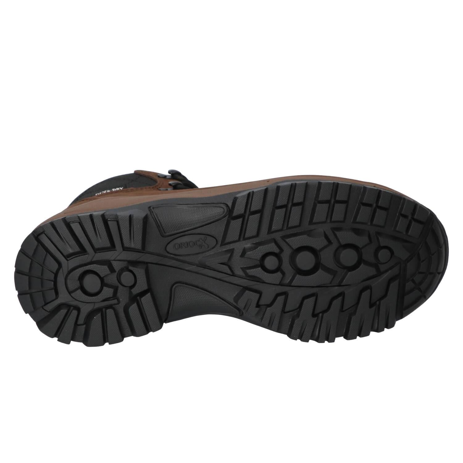 Boots, Donkerbruin