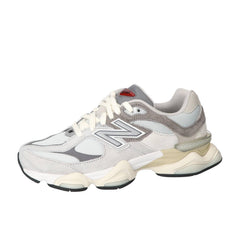 Sneakers, Grijs