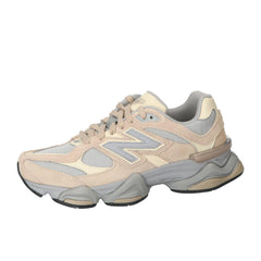 Sneakers, Taupe