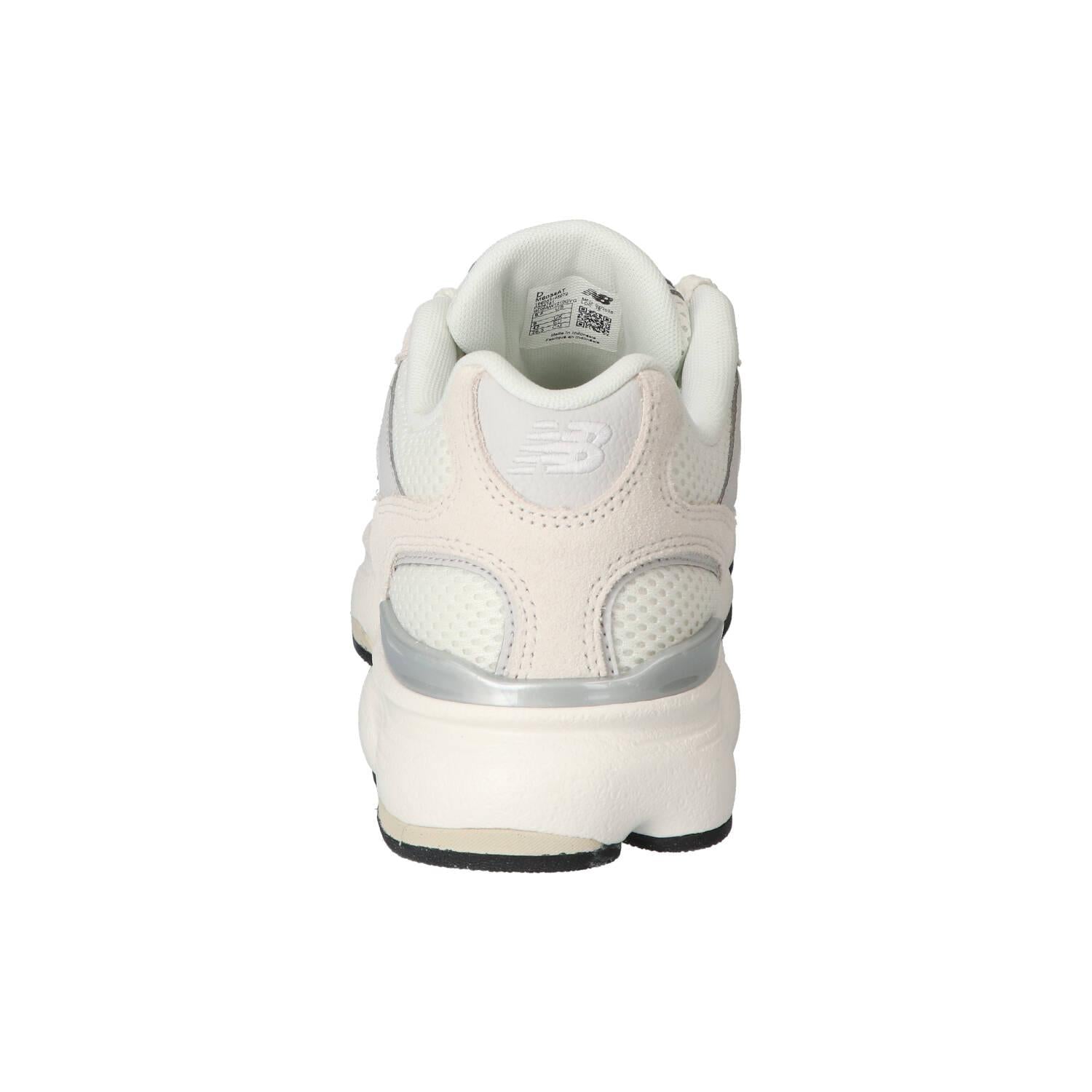 Sneakers, Wit