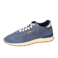 Sneakers, Lichtblauw