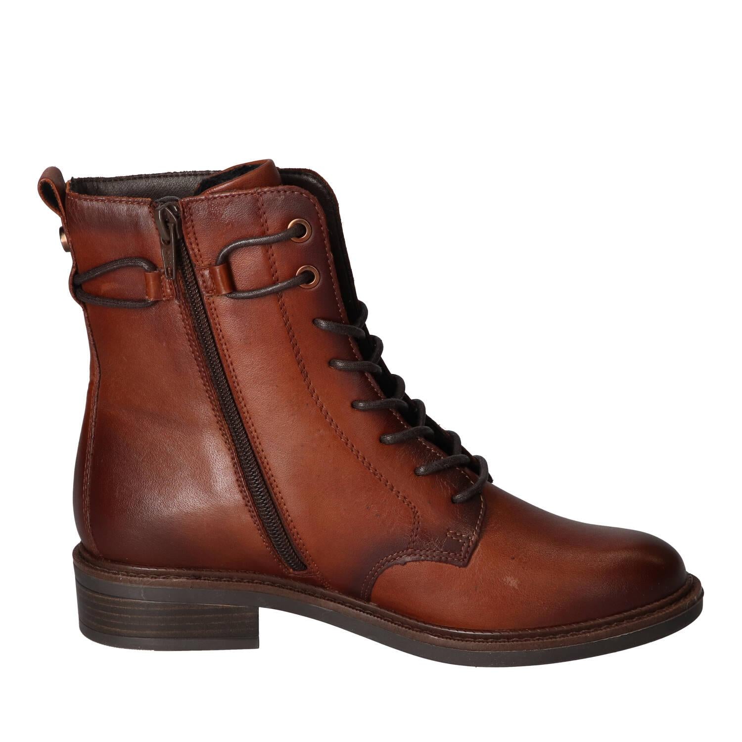Booties, Cognac