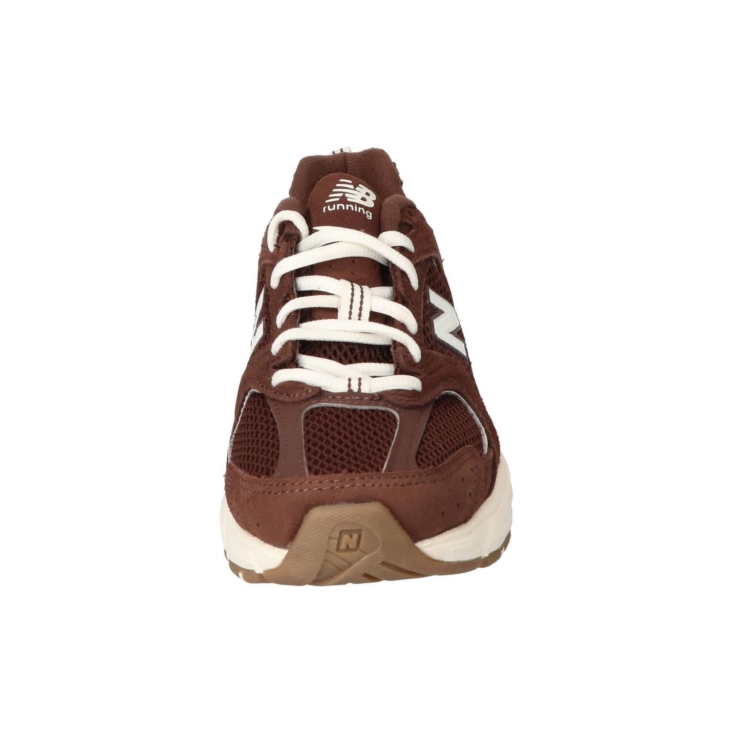 Sneakers, Donkerbruin