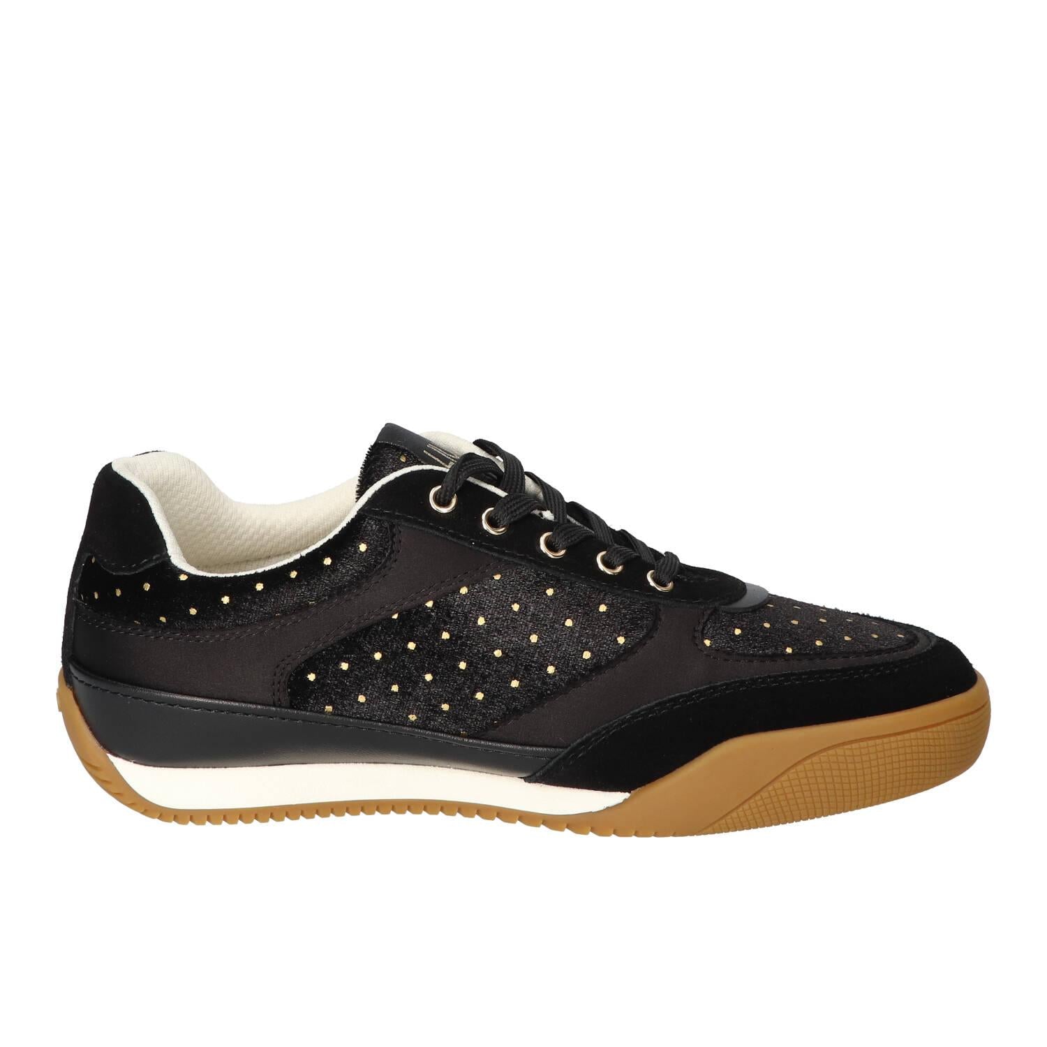 Sneakers, Zwart