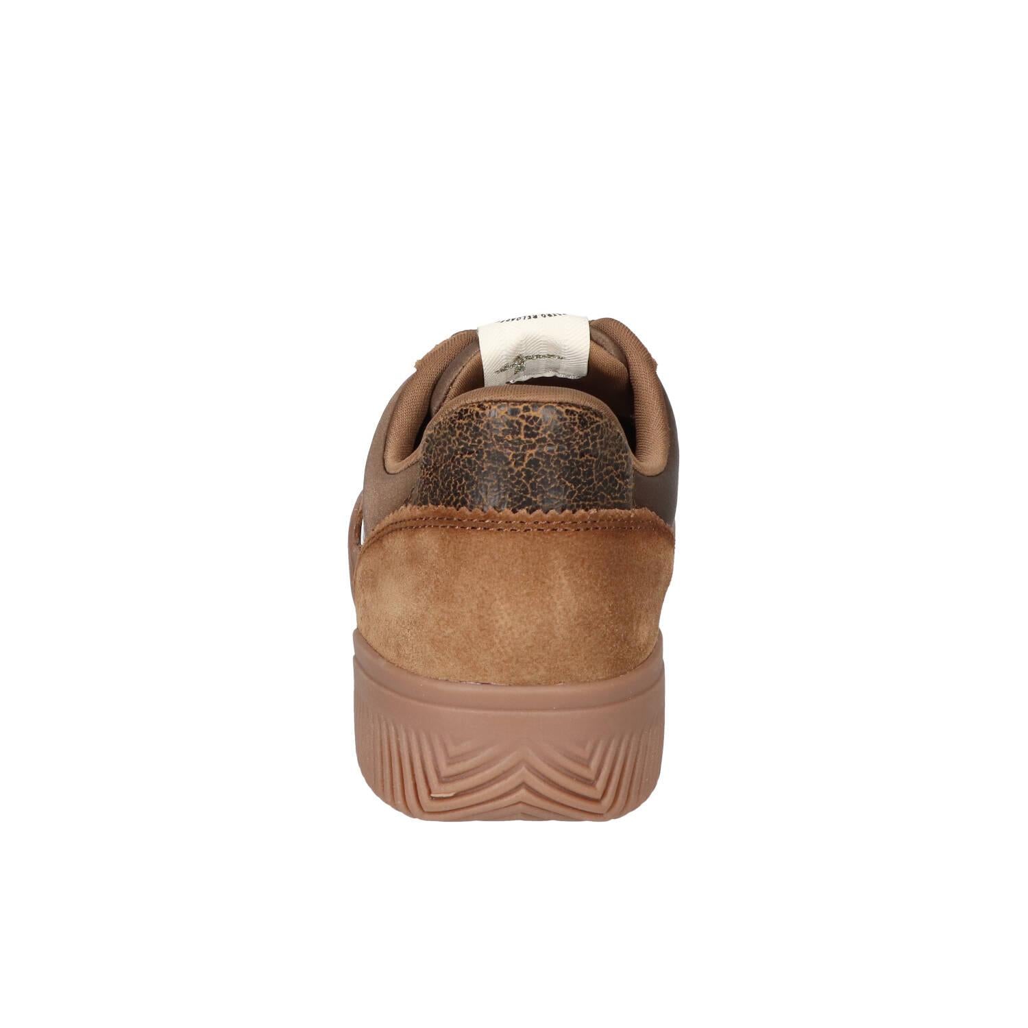 Sneakers, Cognac