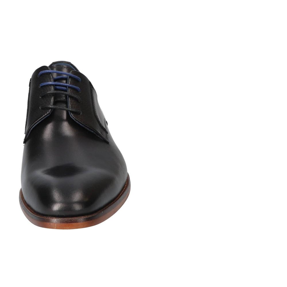 Veterschoenen, Zwart