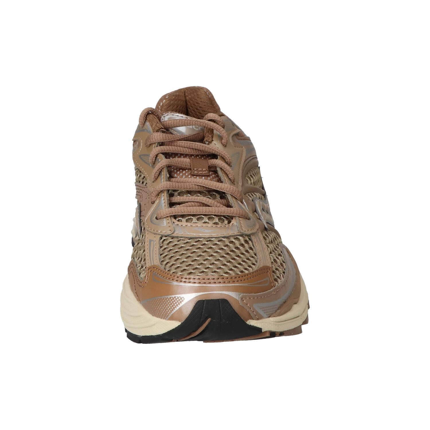 Sneakers, Taupe