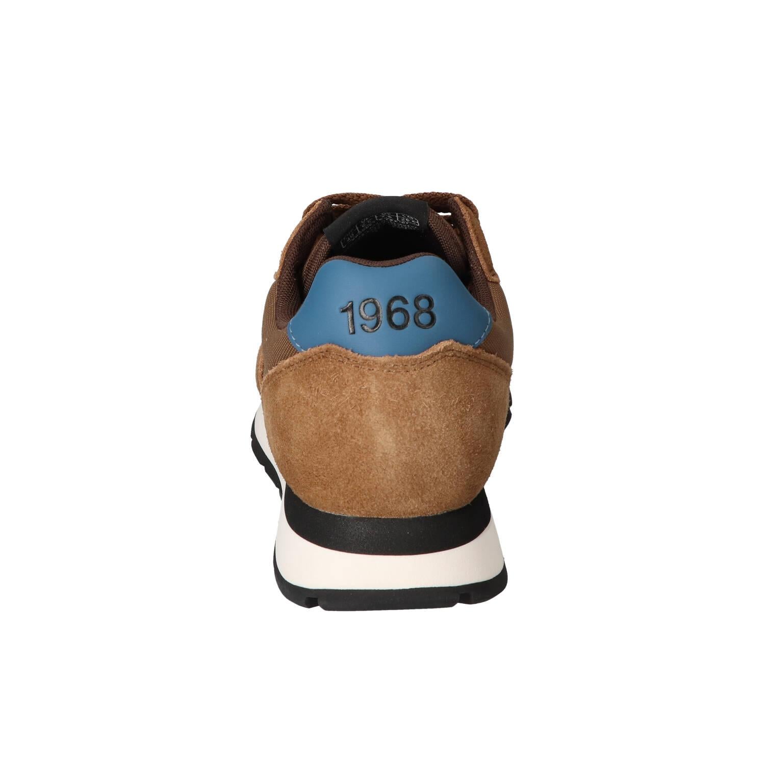 Sneakers, Cognac