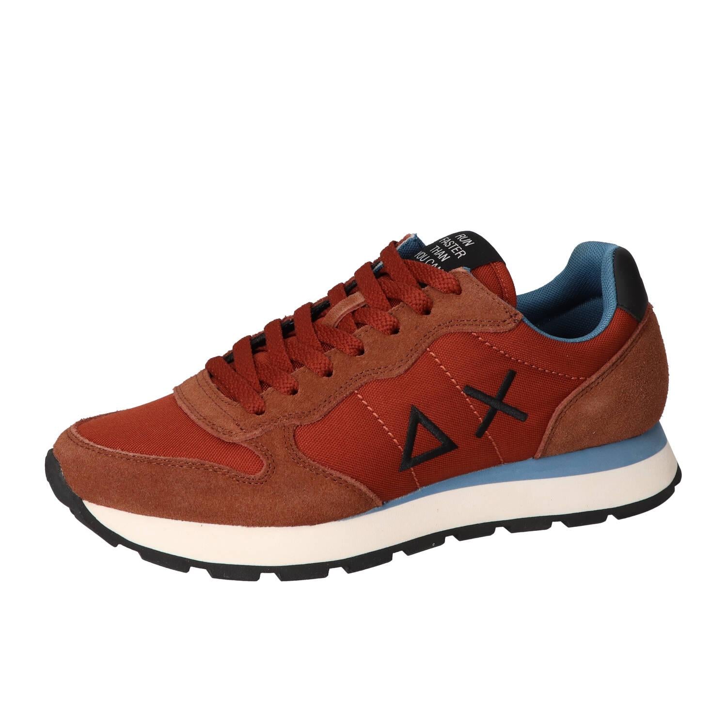 Sneakers, Oranje