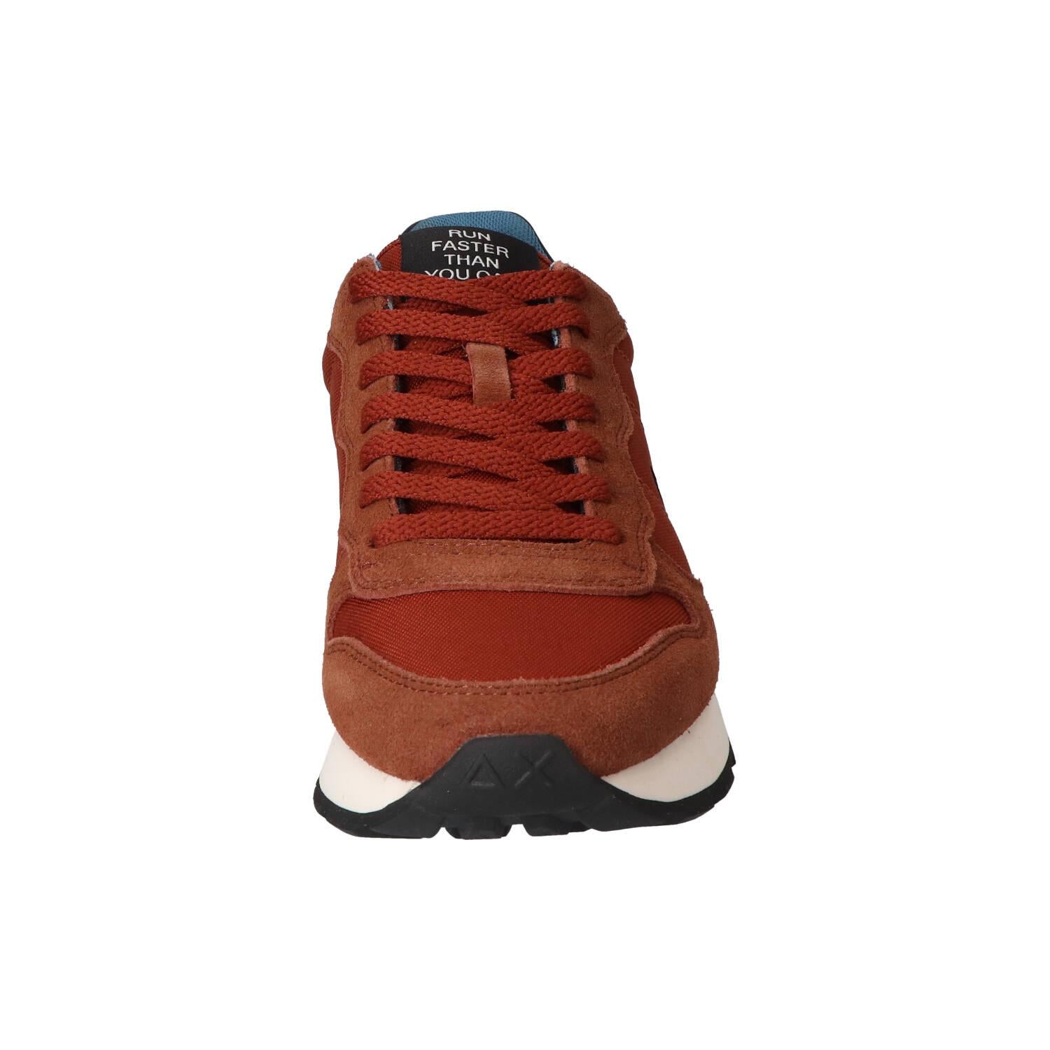 Sneakers, Oranje