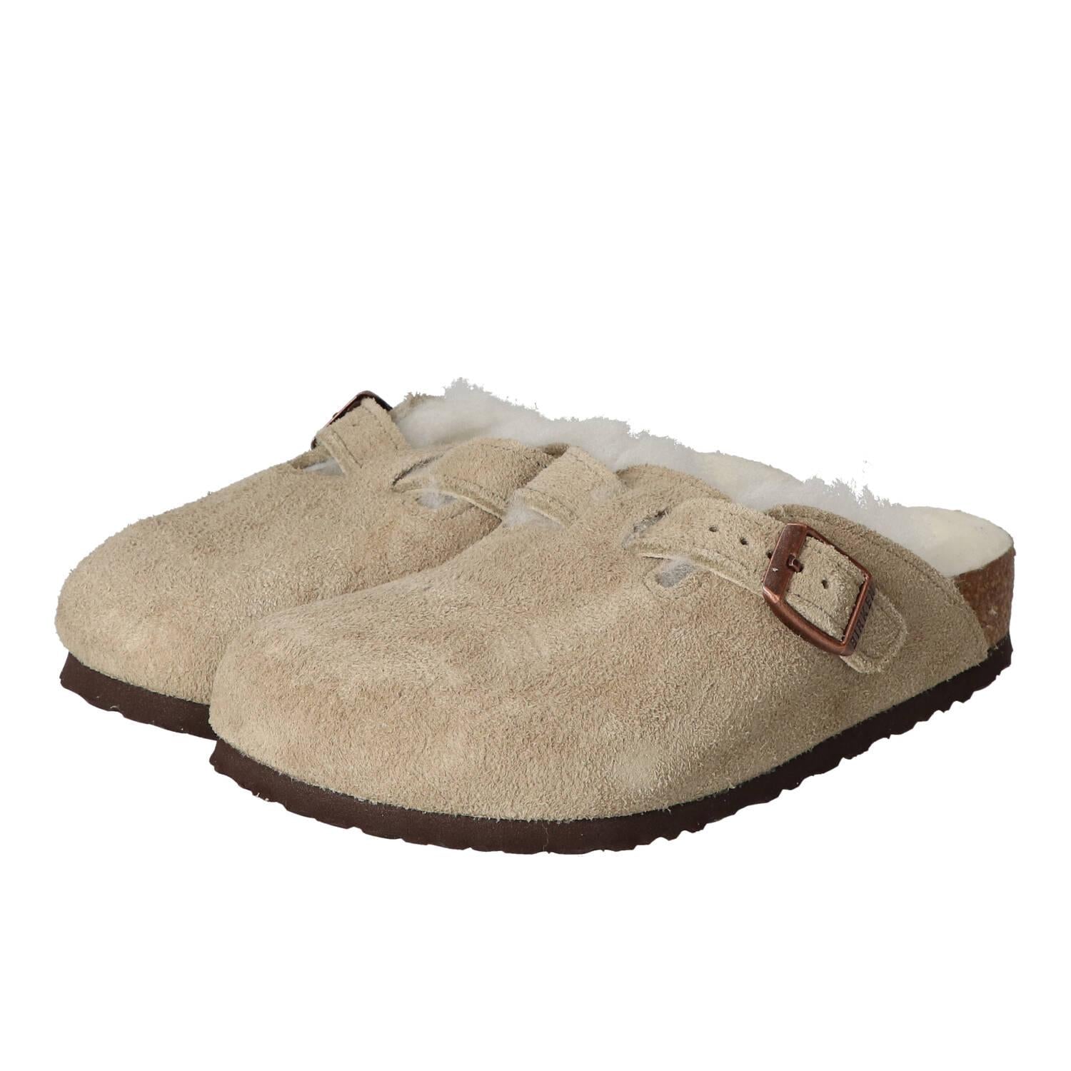 Slippers, Taupe