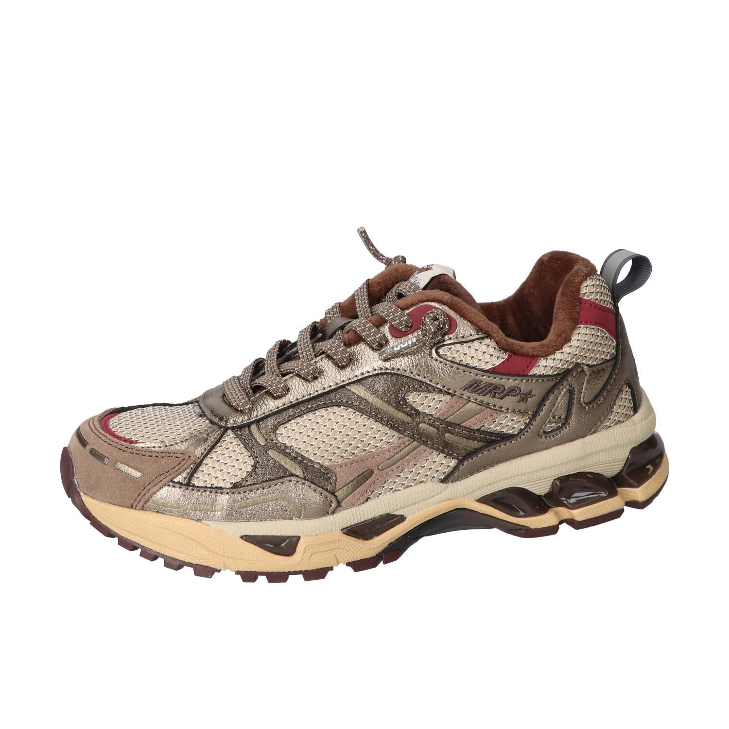 Sneakers, Brons