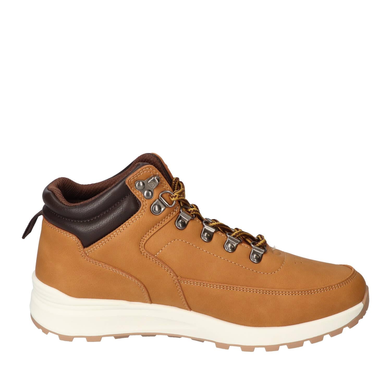 Sneakers, Cognac