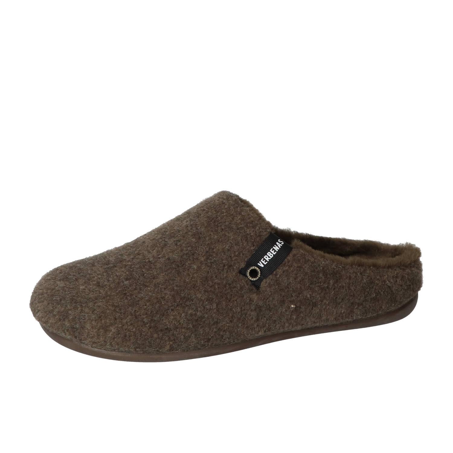 Pantoffels, Donkerbruin