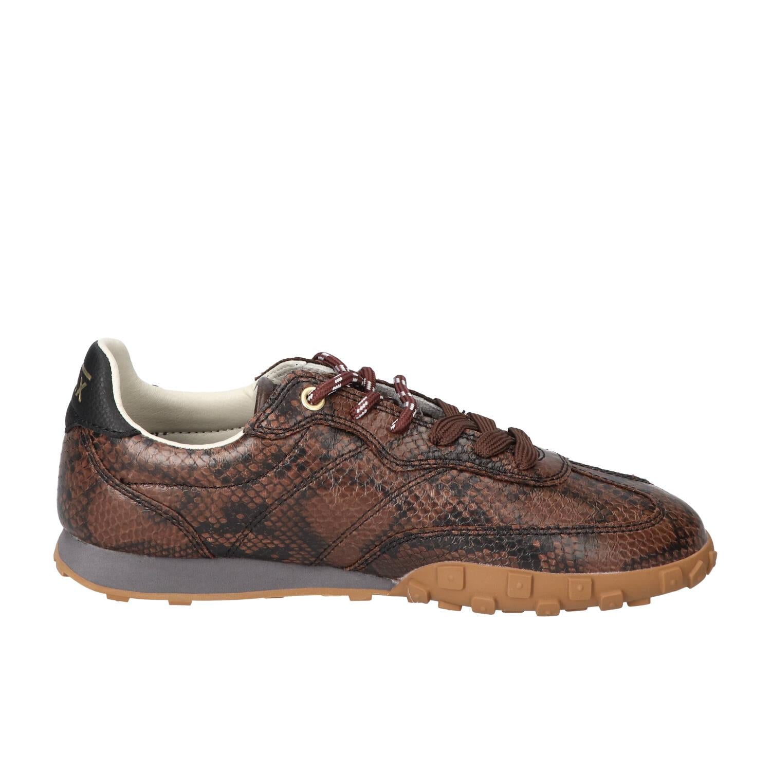 Sneakers, Donkerbruin