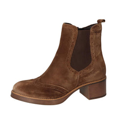 Booties, Cognac