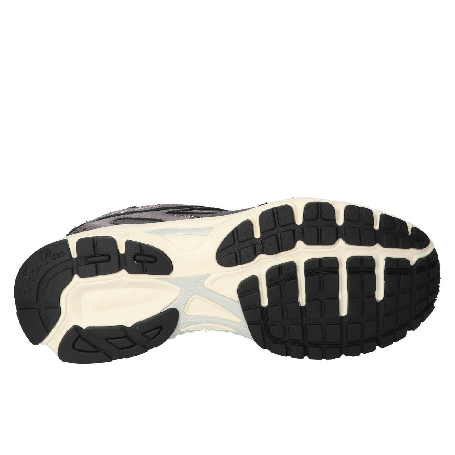Sneakers, Zilver