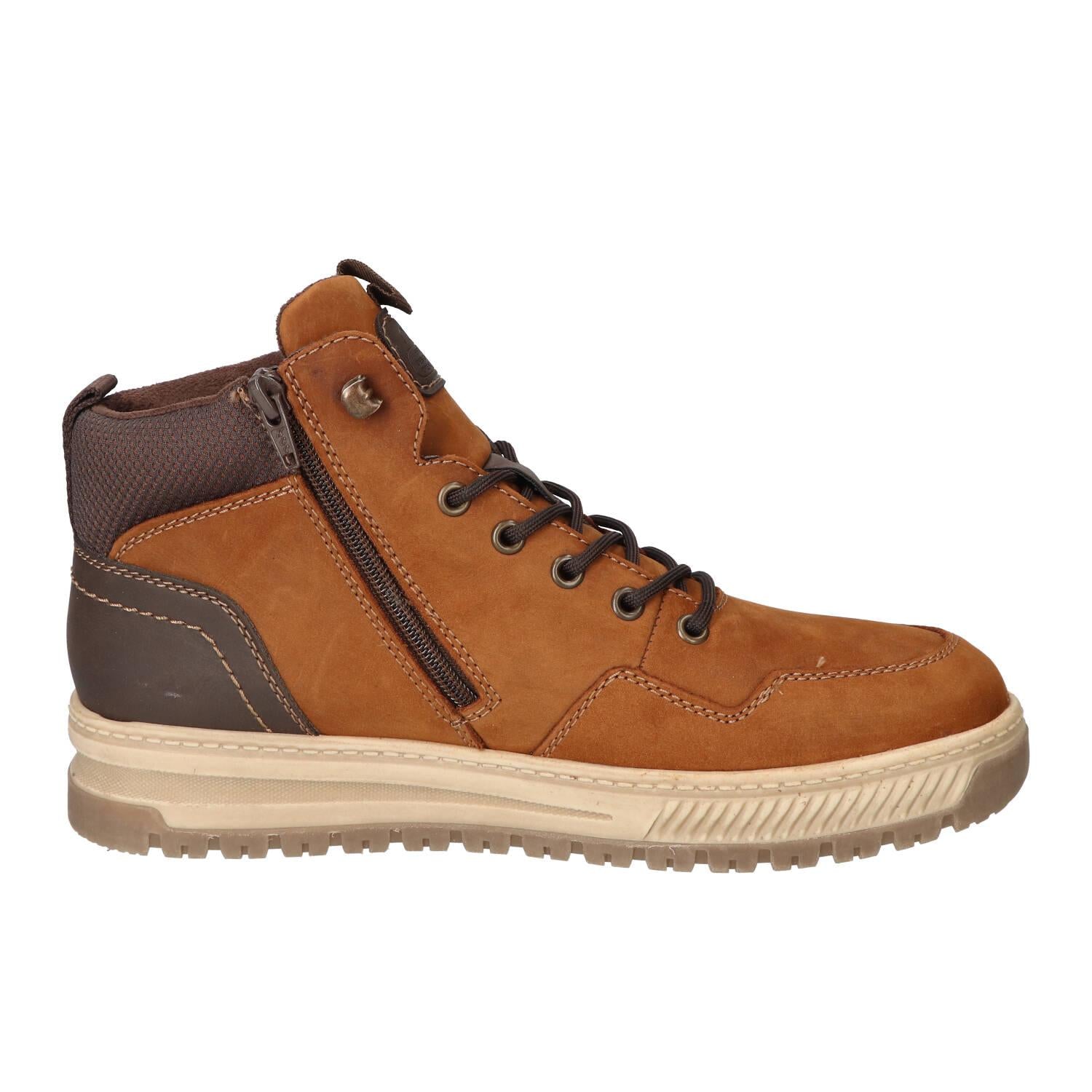 Boots, Cognac