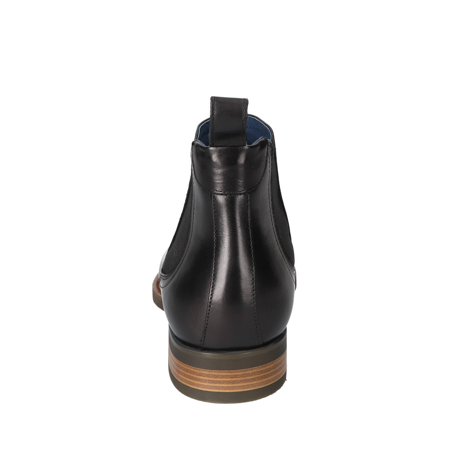 Boots, Zwart