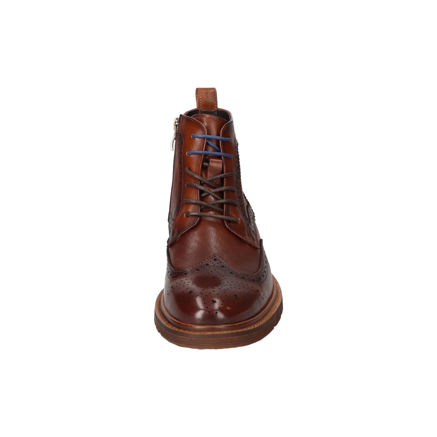 Boots, Cognac