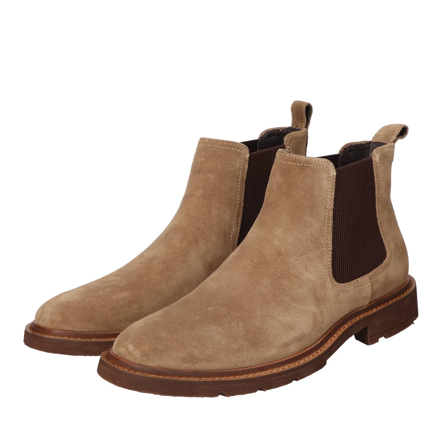 Boots, Taupe
