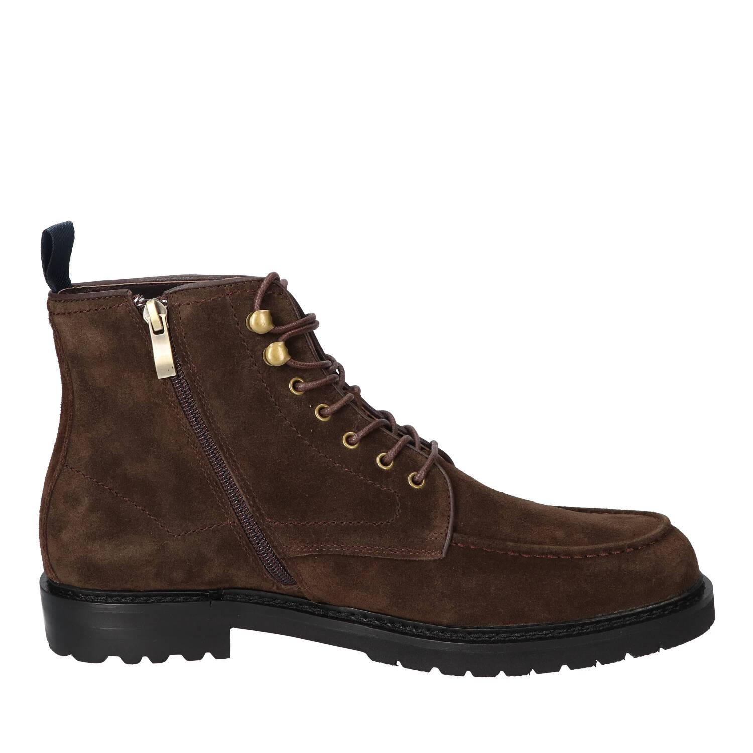 Boots, Donkerbruin
