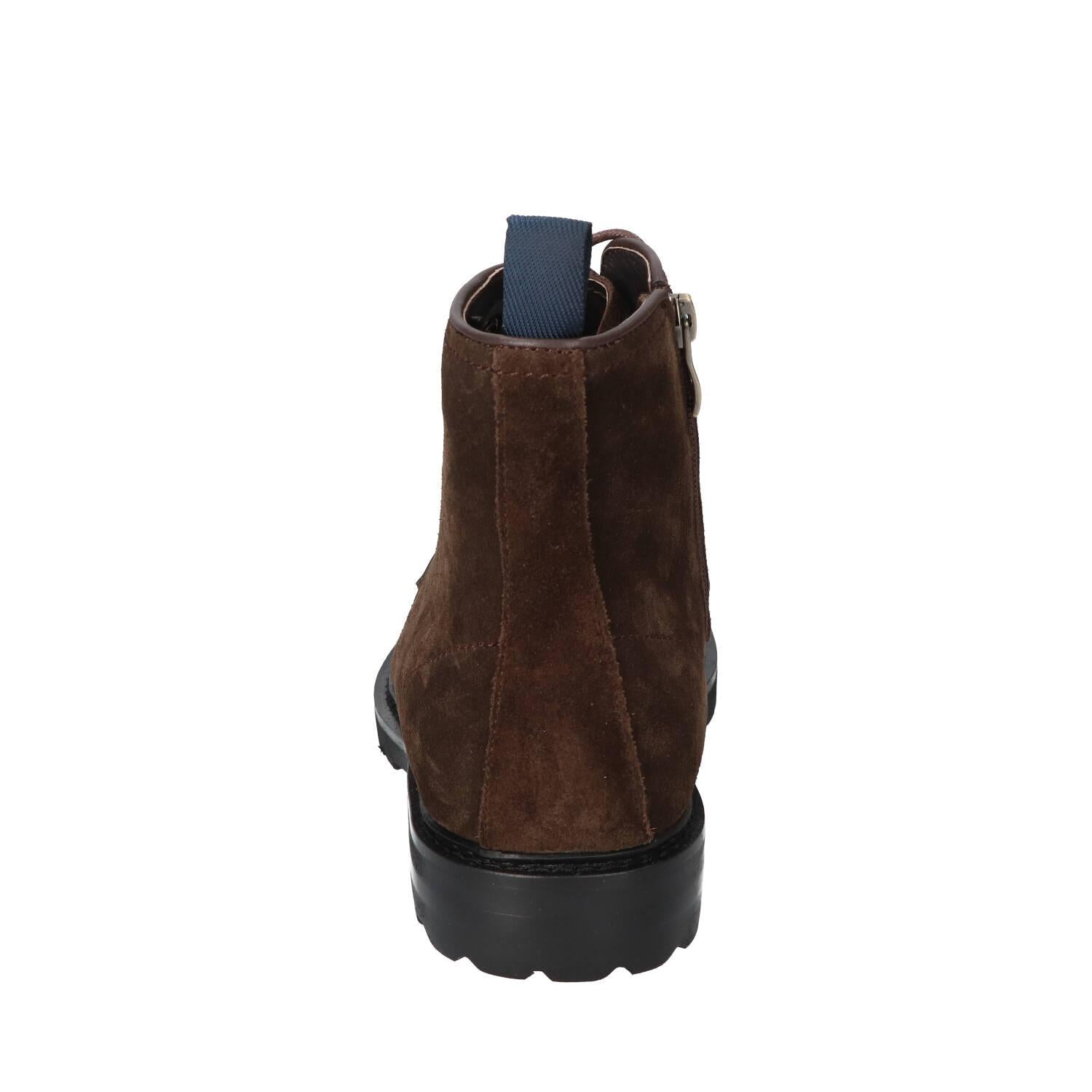 Boots, Donkerbruin