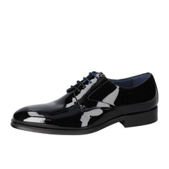 Veterschoenen, Zwart