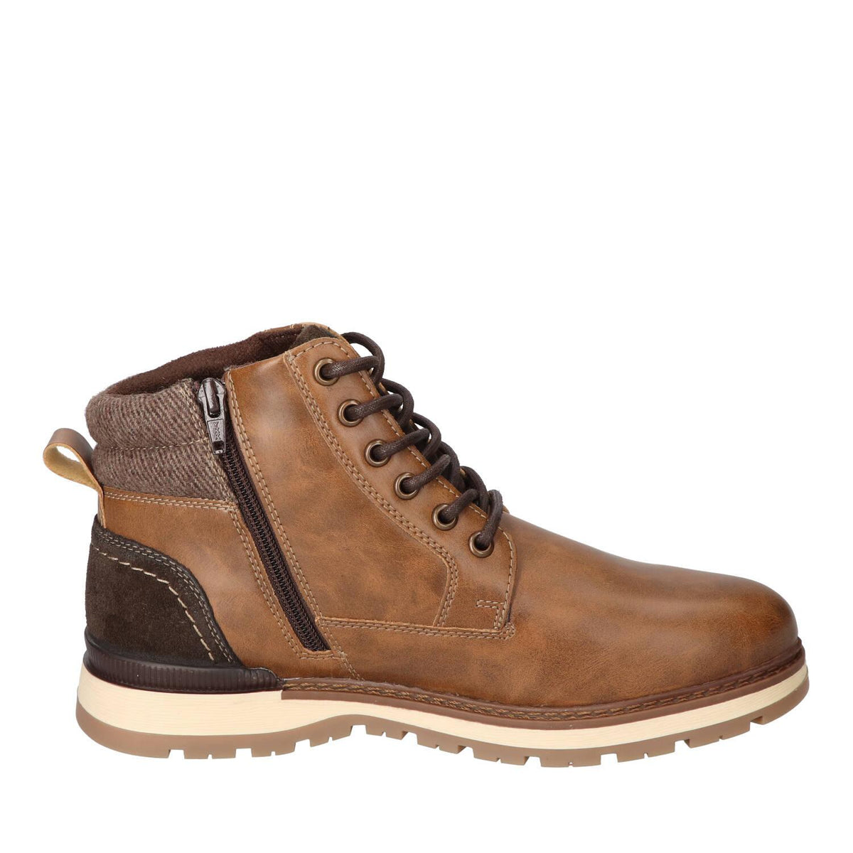 Boots, Cognac