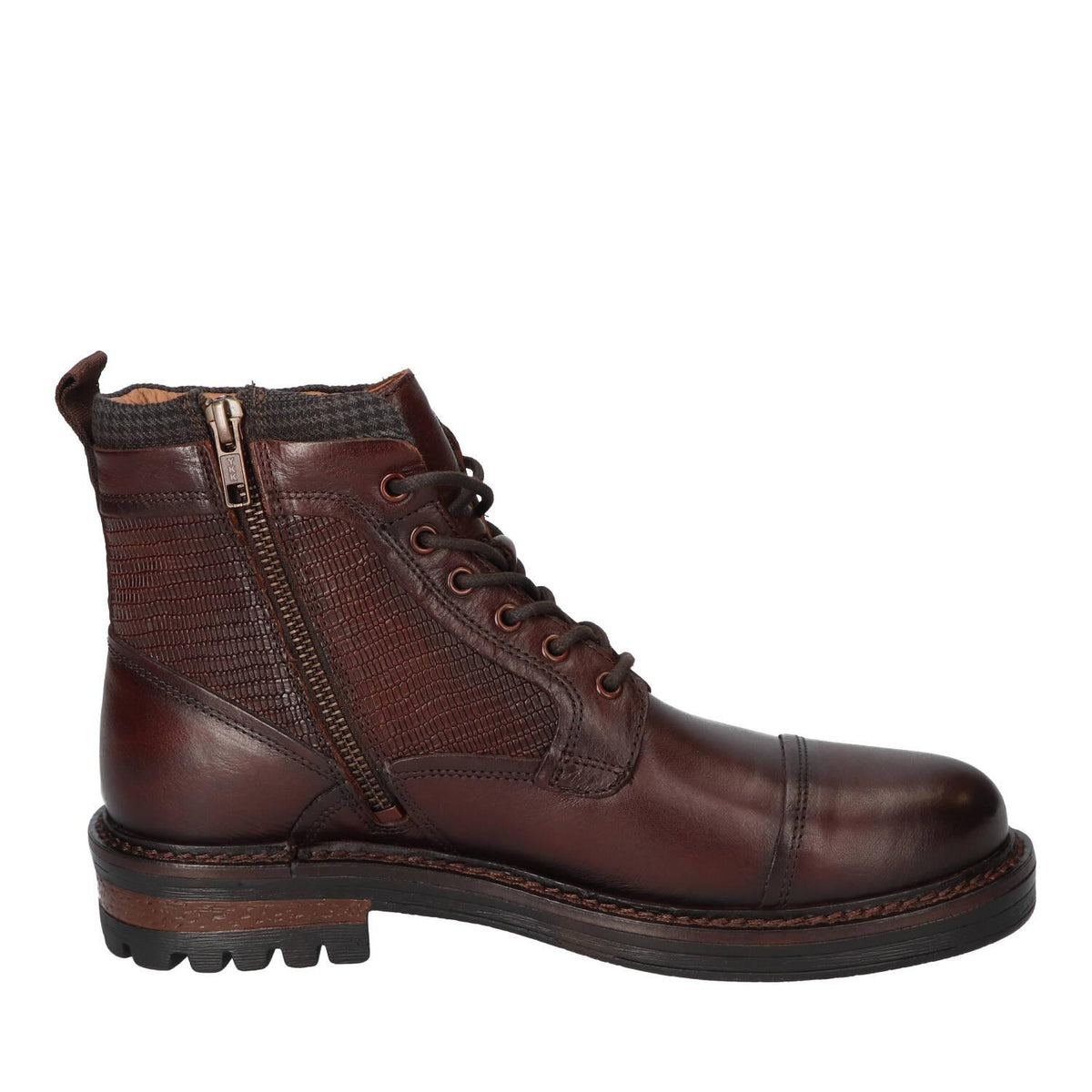 Boots, Cognac