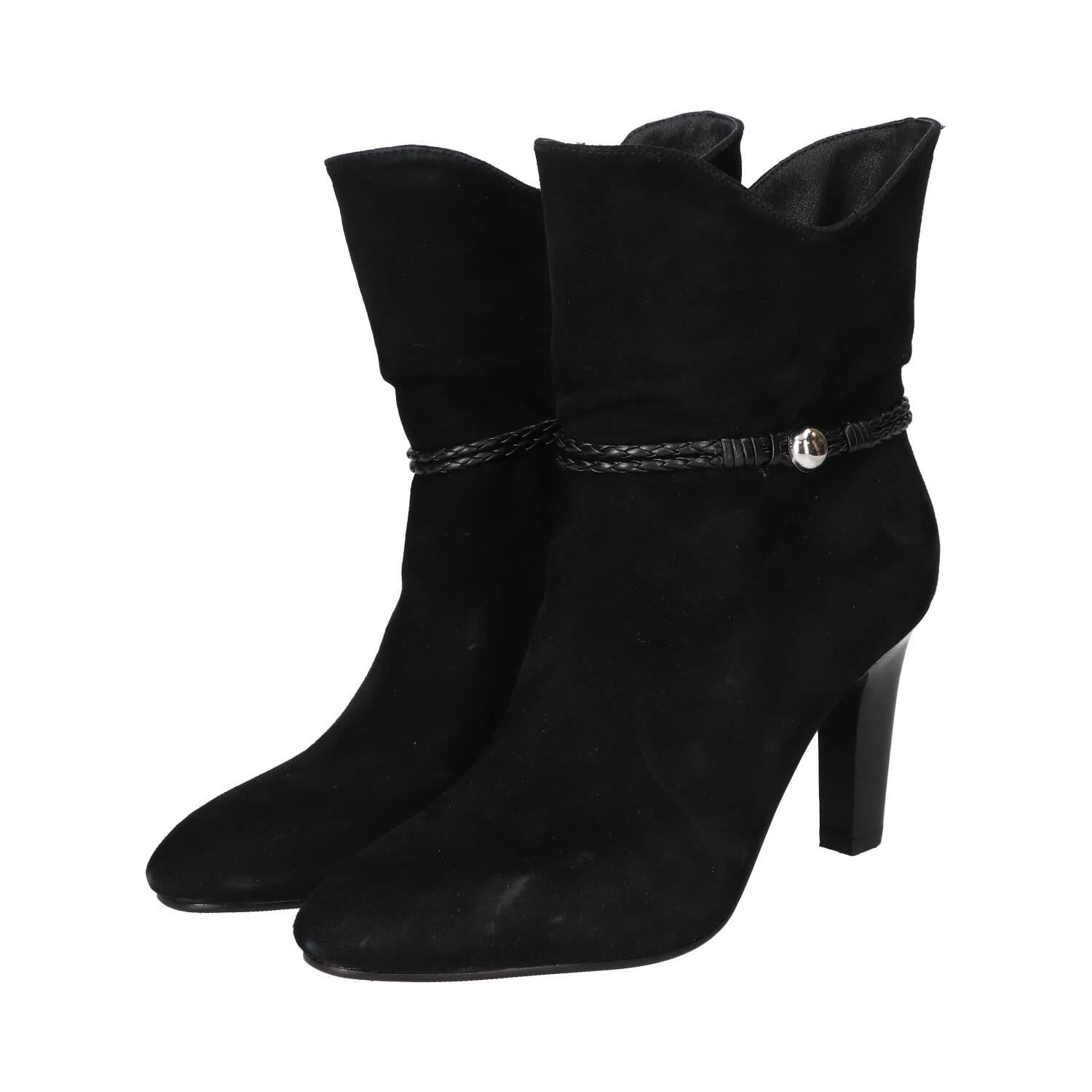 Booties, Zwart