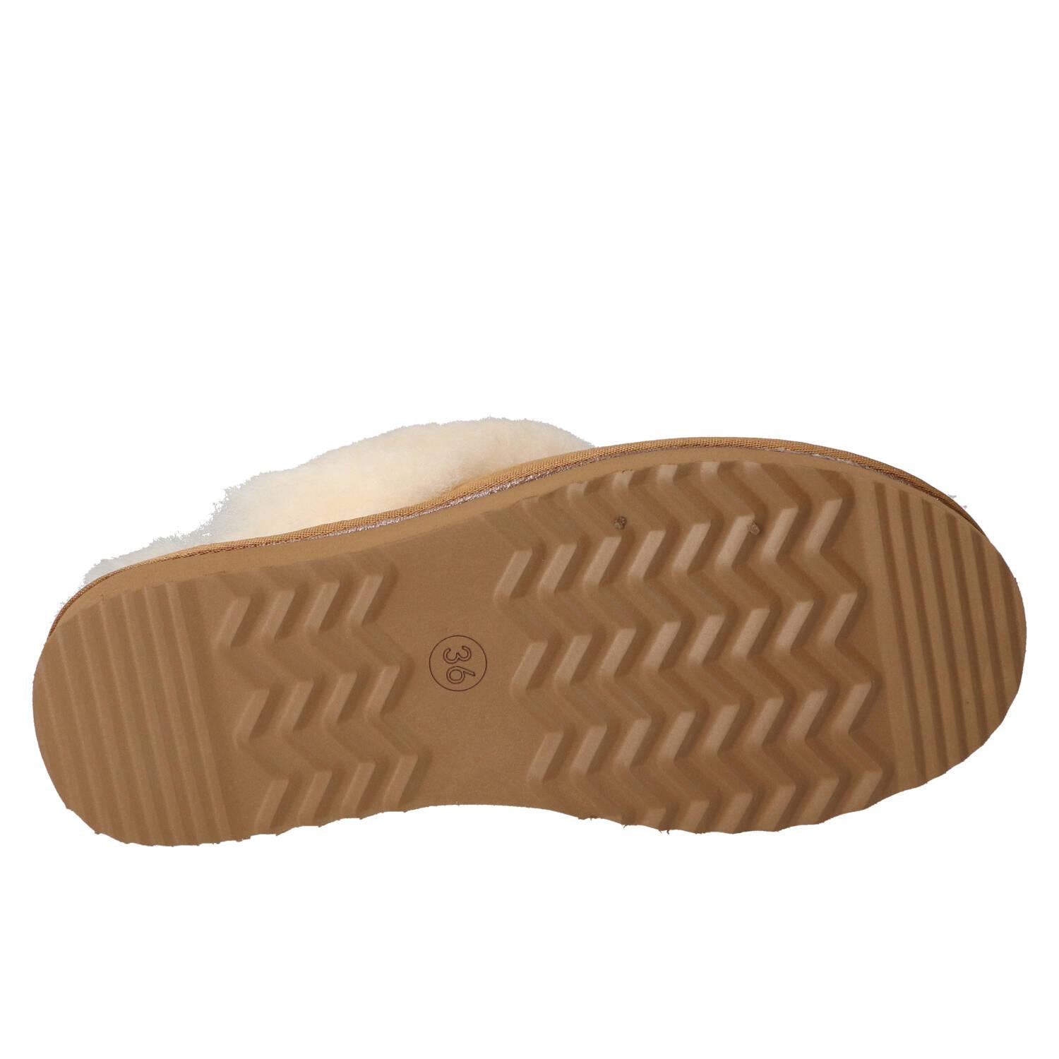 Pantoffels, Cognac
