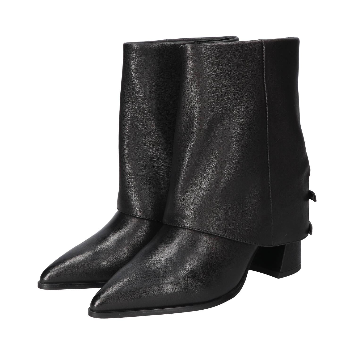 Booties, Zwart